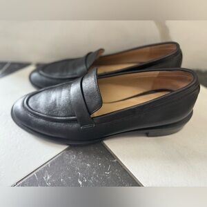 Stuart Weitzman Loafer